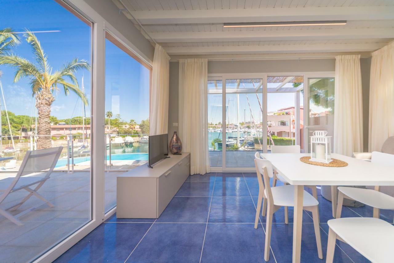 Residence Delfino, Portorosa Furnari Bagian luar foto